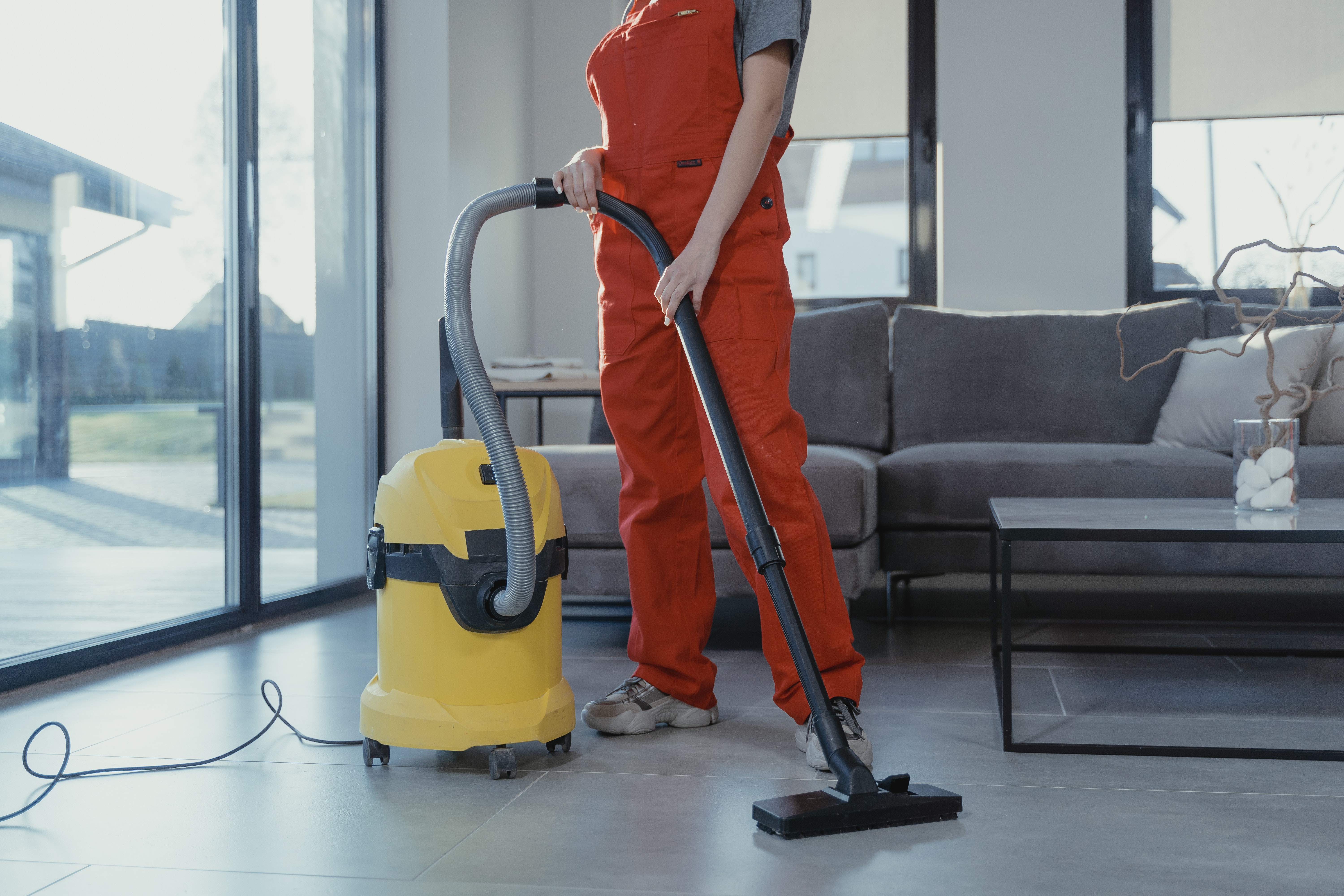 Read more about the article <strong>Indicators That Your Home Needs a Deep Cleaning – Part 2</strong>