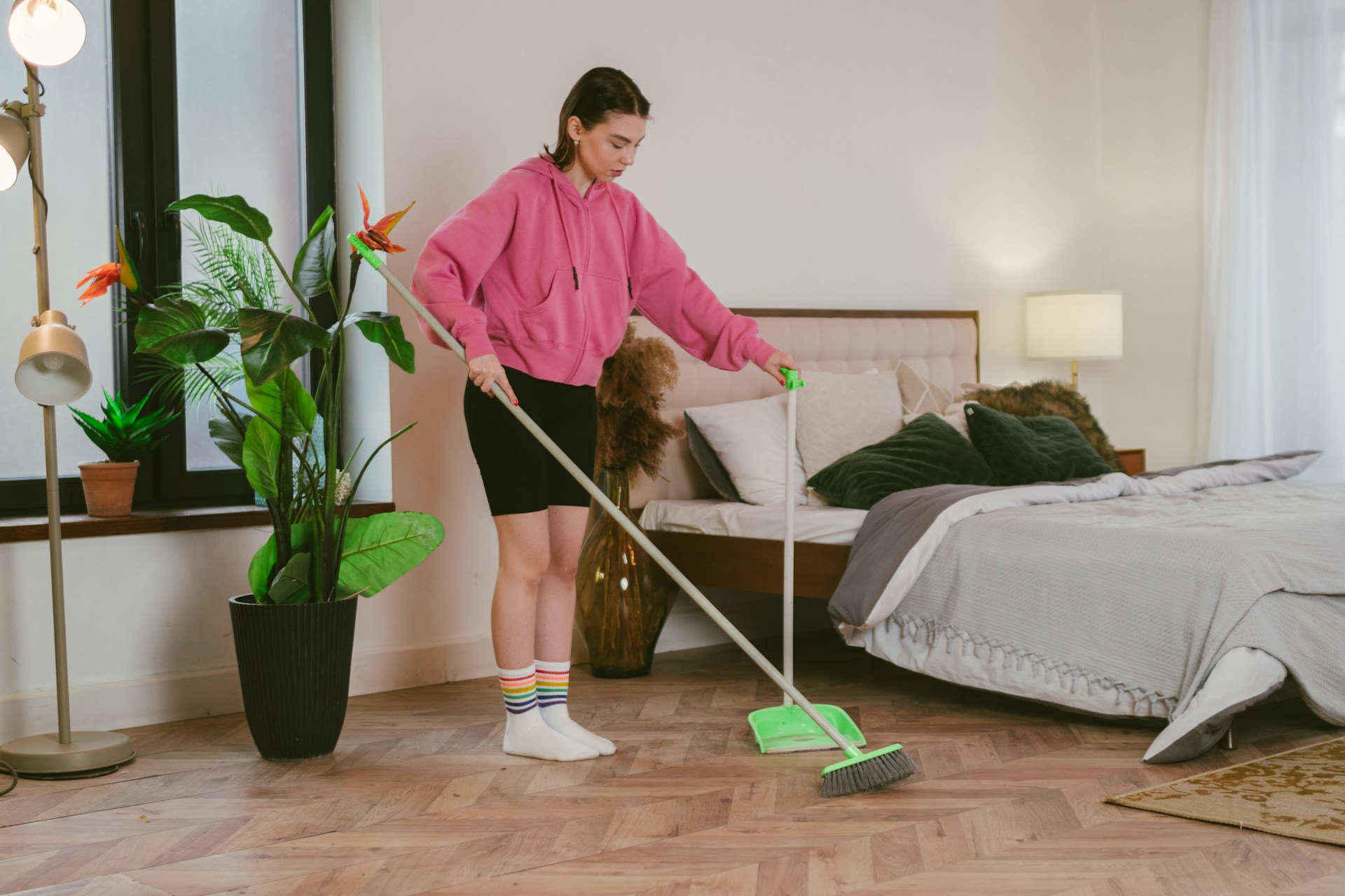 You are currently viewing Top Tips for Maintaining a Clean and Organized Home Between Professional Cleaning Sessions