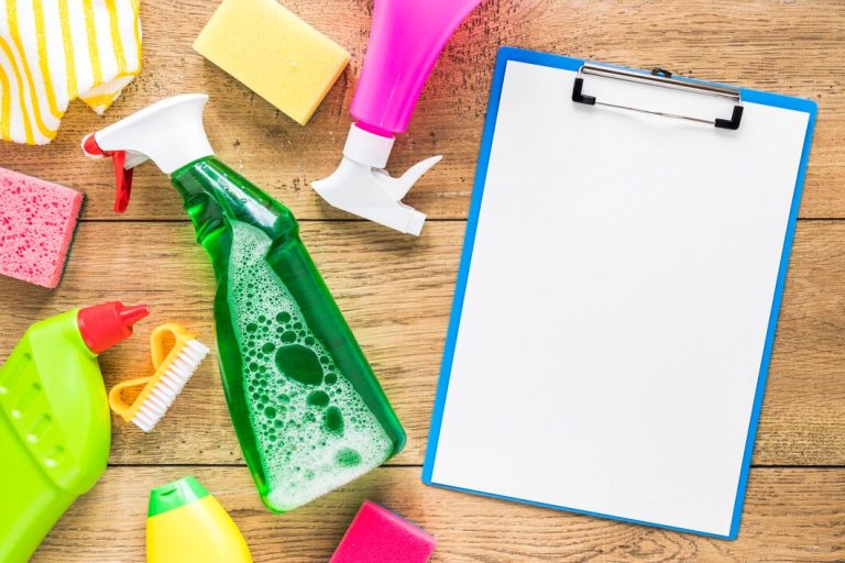 Read more about the article Creating a Custom Cleaning Plan for Your Household