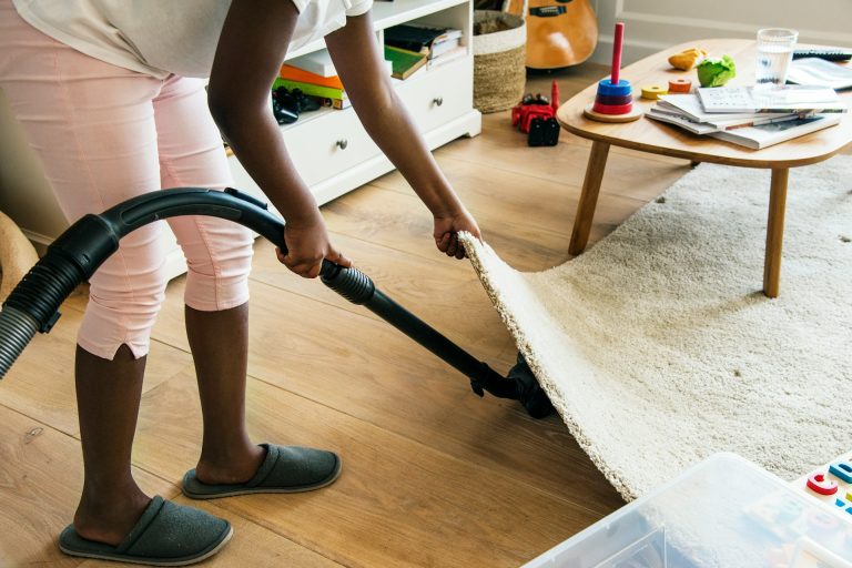 Read more about the article Ultimate Guide to Preparing Your Home for Deep Cleaning