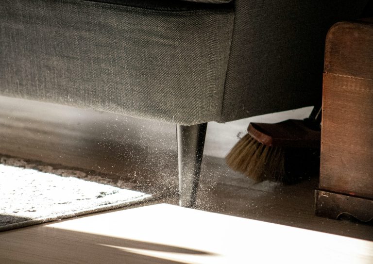 Read more about the article Solving Humidity-Related Cleaning Issues in Summer Months